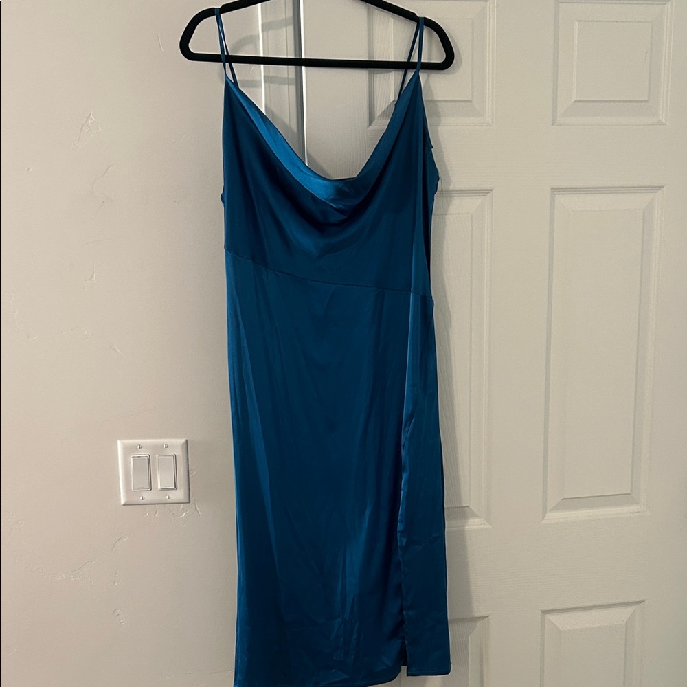 Elegant Blue Women's Dress